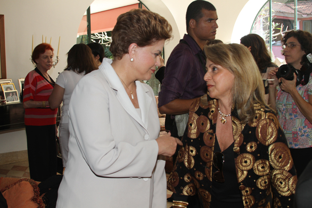 Angela Gutierrez e Dilma Cultura pode ir para Minas