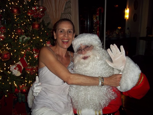 NATAL 11 Blim, blão, blim, blão, Santa Claus pousou em Santa Teresa!