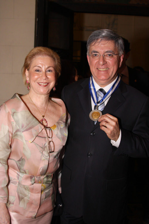 Lazaroni LEISE E PAULO ESPIRITO SANTO entrega da medalha Tiradentes  foto Marcelo Borgongino 12 Presidente do TRF recebe Medalha Tiradentes
