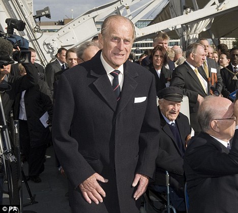 pp Lembrando as gafes hilárias do príncipe Philip, na véspera de seus 90 anos