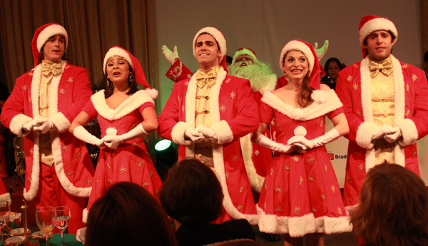 Natal Jules Vandystadt Analu Pimenta Rodrigo Cirne Lucia Bianchini e Raul veigae Bruno Torquato de papai noel. Então, é Natal! 