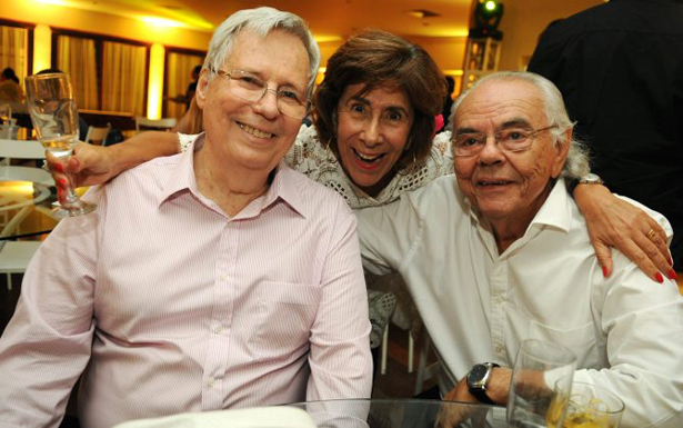 Roberto Roberto Faria Vera de Paula e Zelito Viana Roberto Farias festeja seus 80 com a nata do cinema