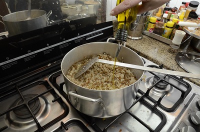 24 misturar com o arroz pré cozido Porque hoje é sábado... dia de Haddock com Mijadra à Antonia Frering