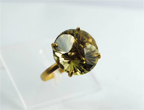 Maria Preta Maria Preta Lisi Fracchia anellapidpremiada1 Joias, sempre elas, para nos alegrar!